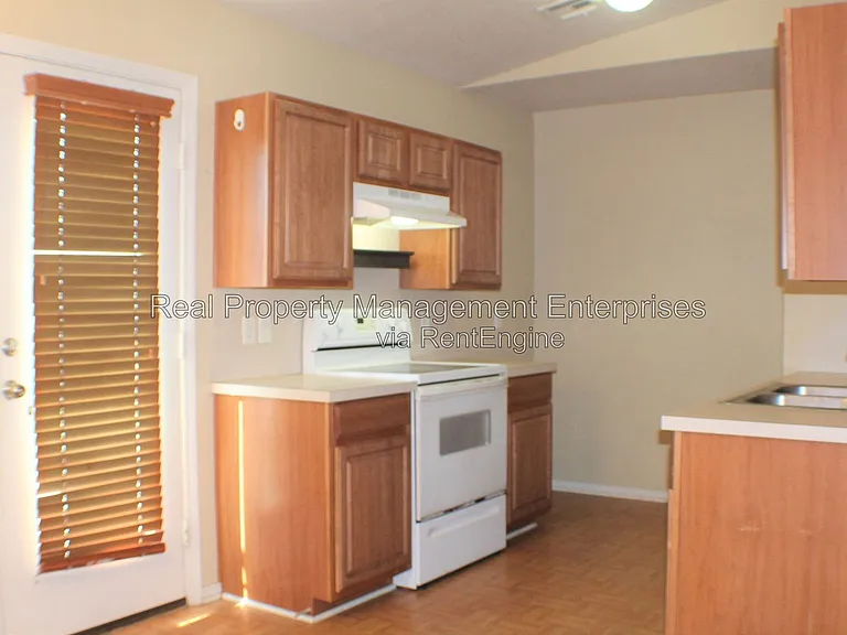5520 Del Creek Rd — Photo 6