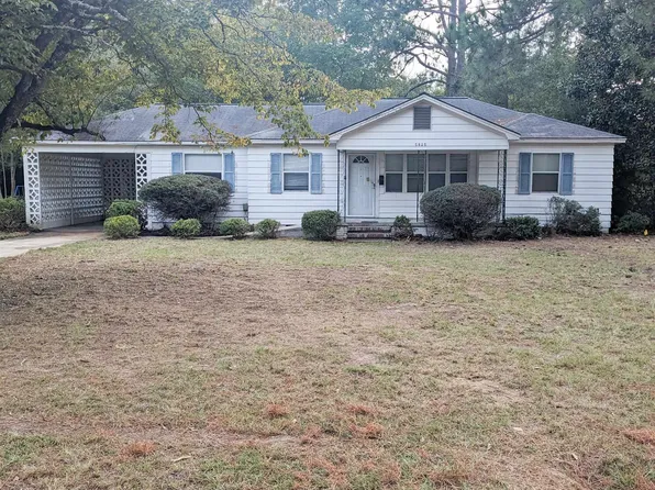 5825 Pine St, Eastman, GA 31023