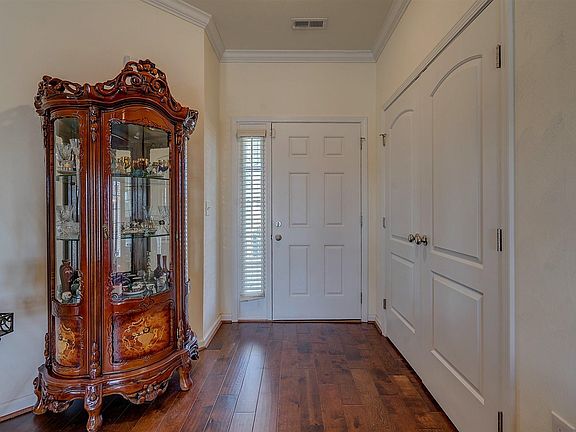 3rd image of 2900 Mystique Ct