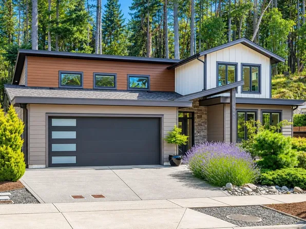 3845 Glen Oaks Dr, Nanaimo, BC V9T 0G8