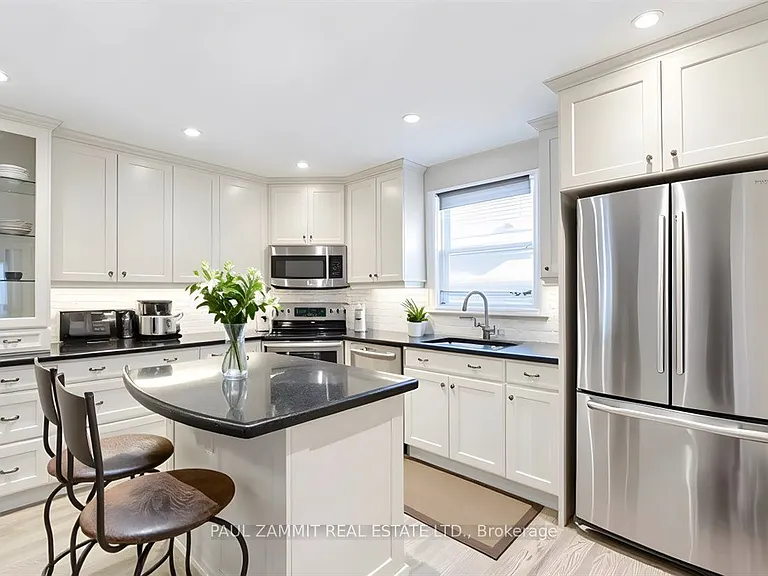 210 Bayview Fairways Dr — Photo 13