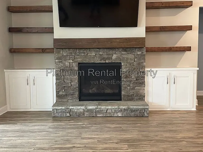 3215 Summerpoint Xing — Photo 93
