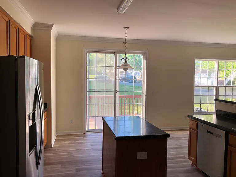 1147 Pebble Creek Xing — Photo 5