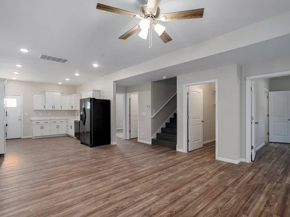 Florence 319 RP, 319 S Florence Ave #B, Springfield, MO 65806