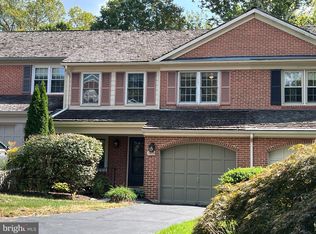 7808 Turning Creek Ct, Rockville, MD 20854