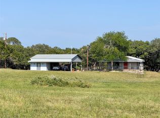 515 Big Creek Rd, Blanco, TX 78606