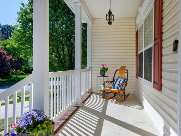 1310 Country Club Dr, Durham, NC 27712