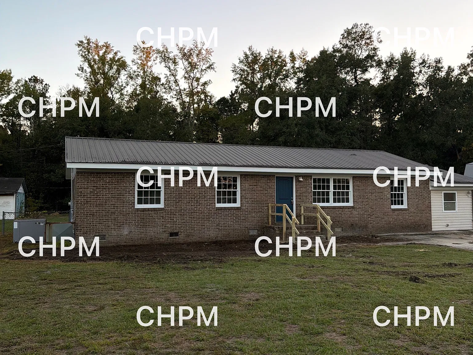 2424 South Carolina 319 - 1 — Photo 2