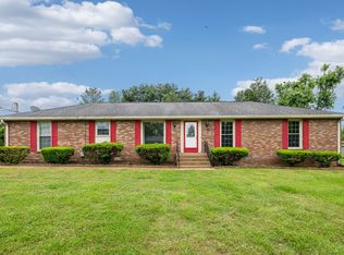 1612 Smith Dr, Lebanon, TN 37087