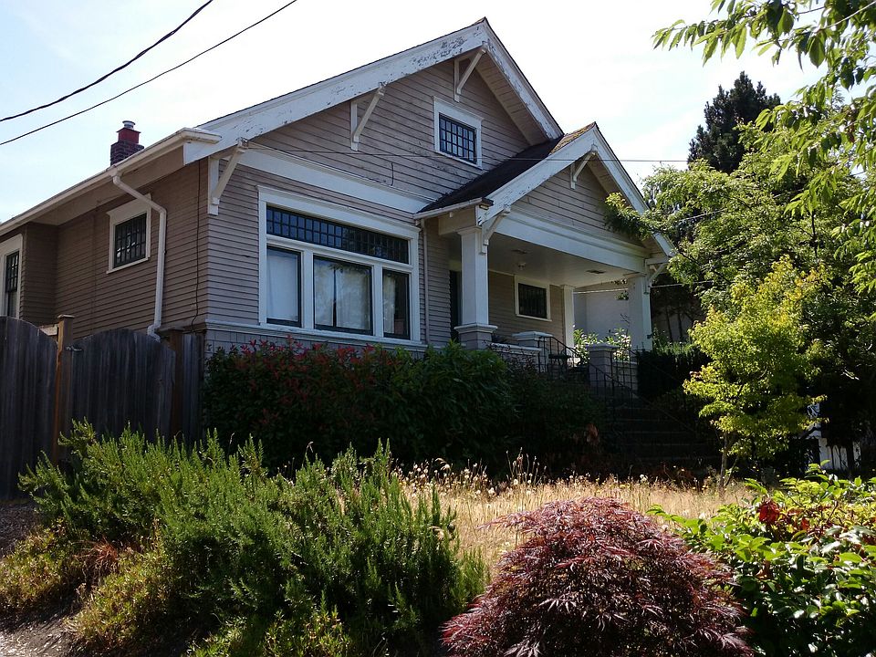 2nd image of 6042 5th Ave NW
