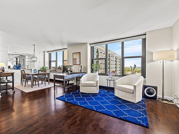 4th image of 3150 N Lake Shore Dr APT 22C