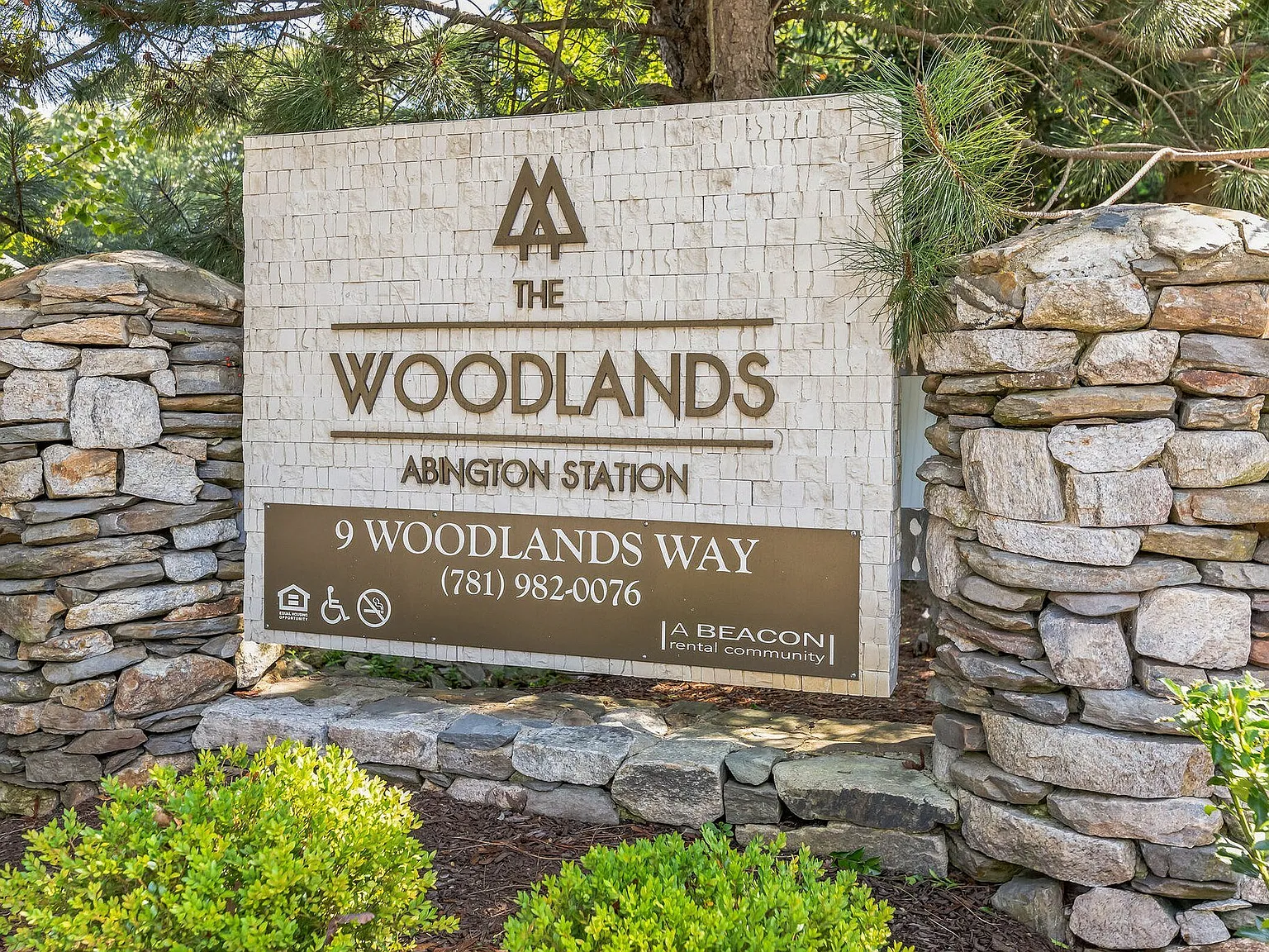 Woodlands at Abington Station — Photo 1