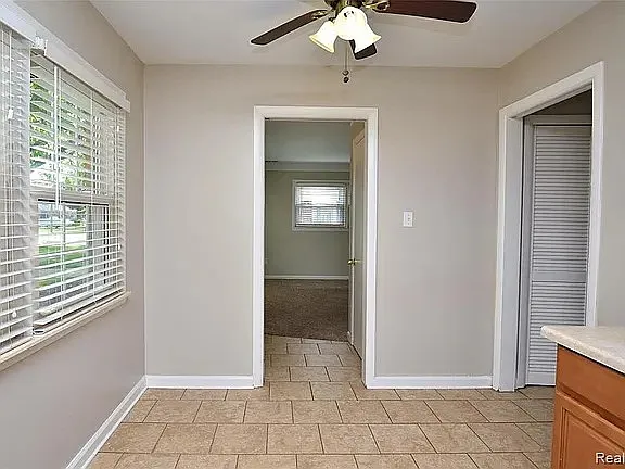 28057 Brentwood St — Photo 10