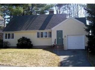 13 University Dr, Natick, MA 01760
