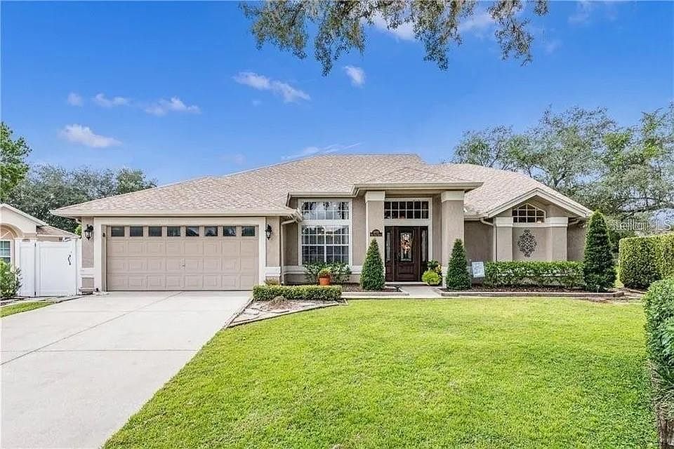 1st image of 10729 OAK GLEN CIRCLE