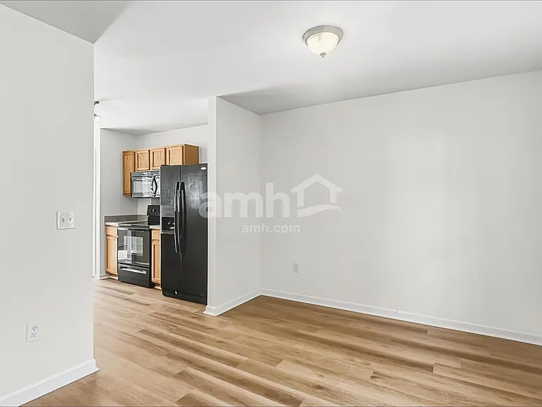 38 Argyle Ct — Photo 6