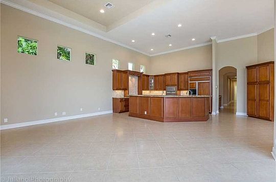 5th image of 6339 NW 120th Dr