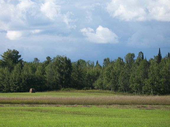3rd image of W 638th Hwy