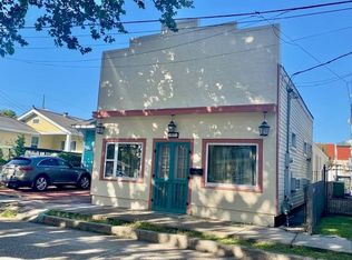 611 Huey P Long Ave, Gretna, LA 70053