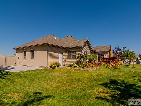 5th image of 1709 S Bergamo Ct