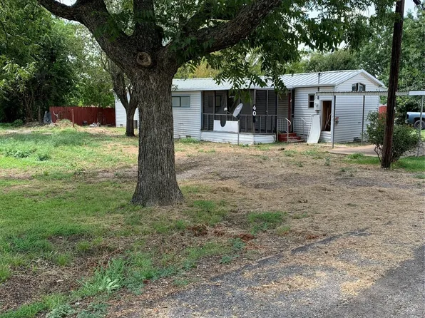 407 Church St, Ector, TX 75439