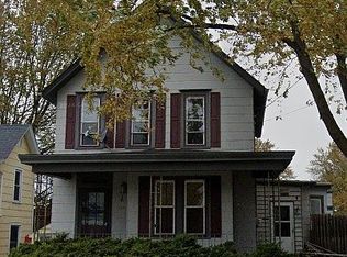 1343 Loras Blvd, Dubuque, IA 52001