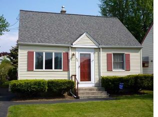 447 Southside Pkwy, Buffalo, NY 14210