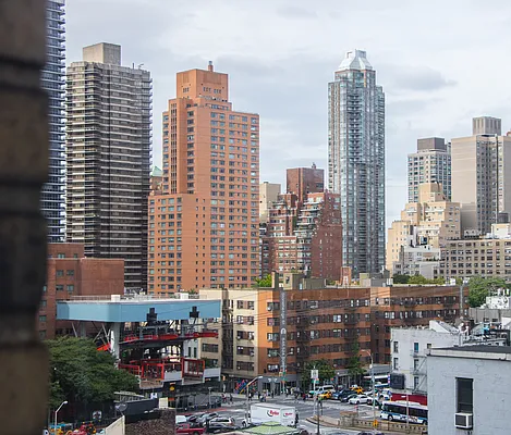 Rented by Corcoran | media 13