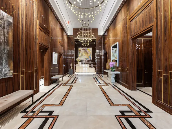 200 East 95th Street image 19 of 28