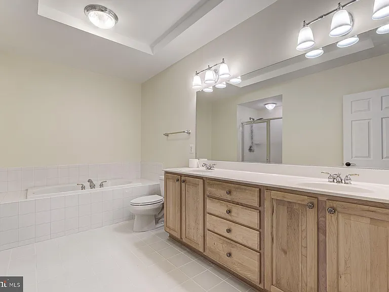 7119 Mason Grove Ct #7 — Photo 45