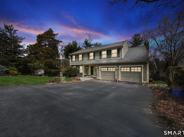 22 Knollwood Drive, Fairfield, CT 06824