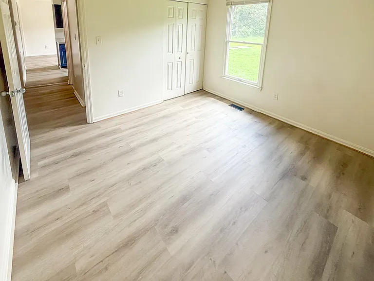 520 Lancaster Creek Dr — Photo 20