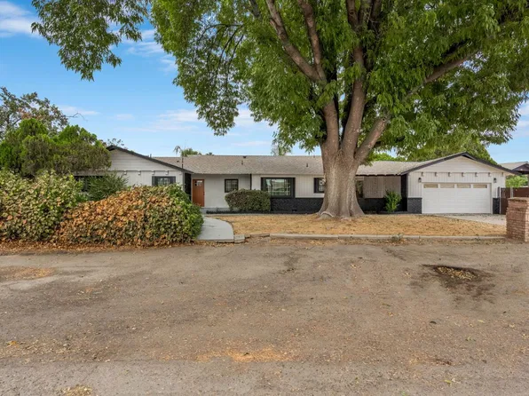 5649 E Garrett Ave, Fresno, CA 93727