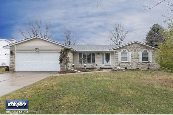 Welcome to 2552 Van Beek Rd