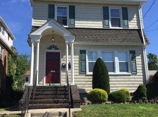 36 Walnut St FLOOR 2, Montclair, NJ 07042