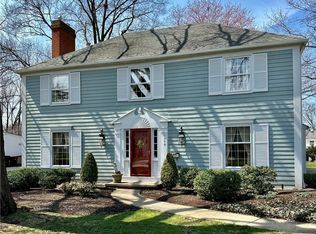 1350 Queen Annes Gate, Westlake, OH 44145