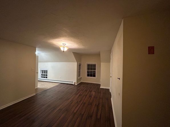 29 Bridge St #2