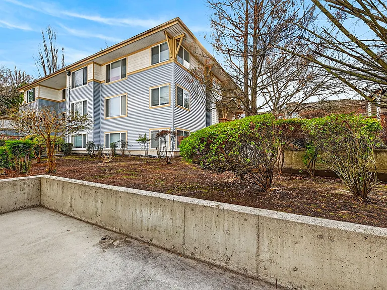 Ivy Ridge Apartments — Photo 19