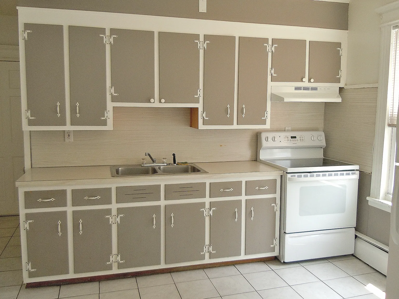 94 Prince Street — Photo 2