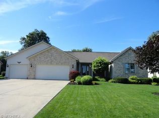 1492 Red Coach St SE, North Canton, OH 44720