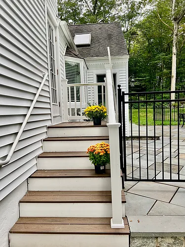 23 Chessor Ln Photo 1