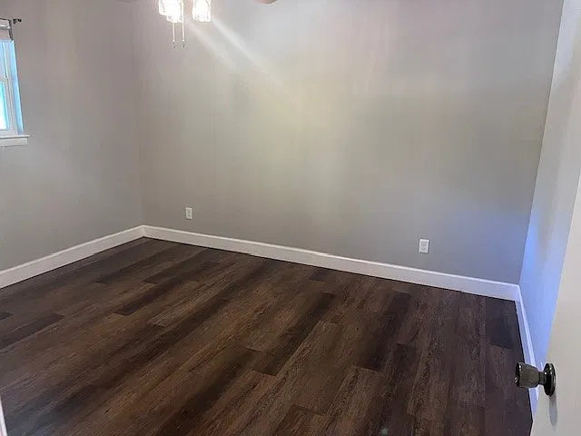 2 bed, 900 sqft, $1,050 — Photo 4