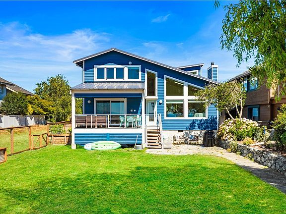 2nd image of 2402 Sunlight Beach Road
