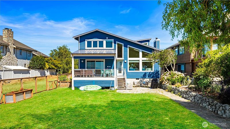 2nd image of 2402 Sunlight Beach Road