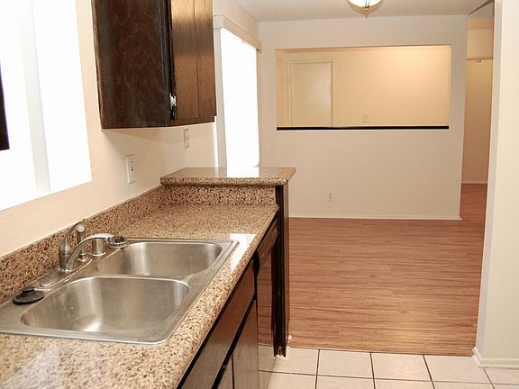 5th image of 2251 S Bentley Ave APT 303
