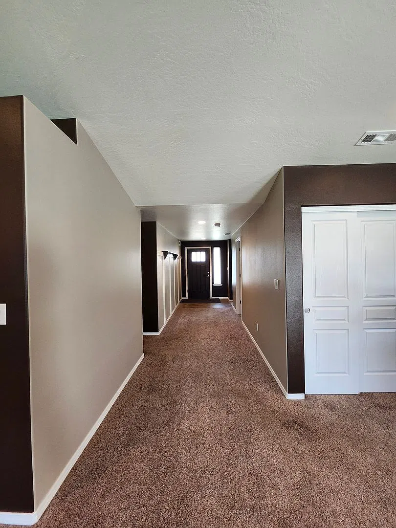 Great S. Richland 3 Bed, 2 Ba Rambler — Photo 4