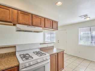 3125 N Walnut Rd #D, Las Vegas, NV 89115