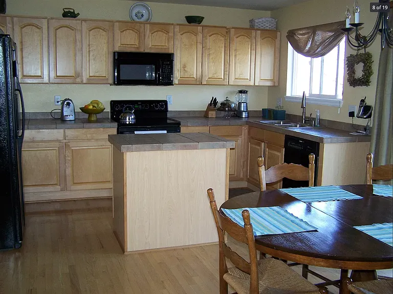 3240 Huron Peak Ave — Photo 23