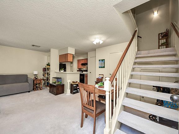 2nd image of 3100 Jeanetta St APT 1403