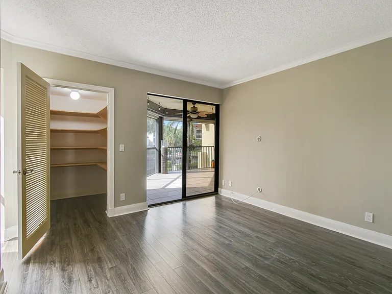 1117 Marine Way E #K2-L — Photo 21